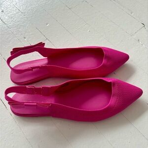 Tahari Singapore Slingback Bow Flats